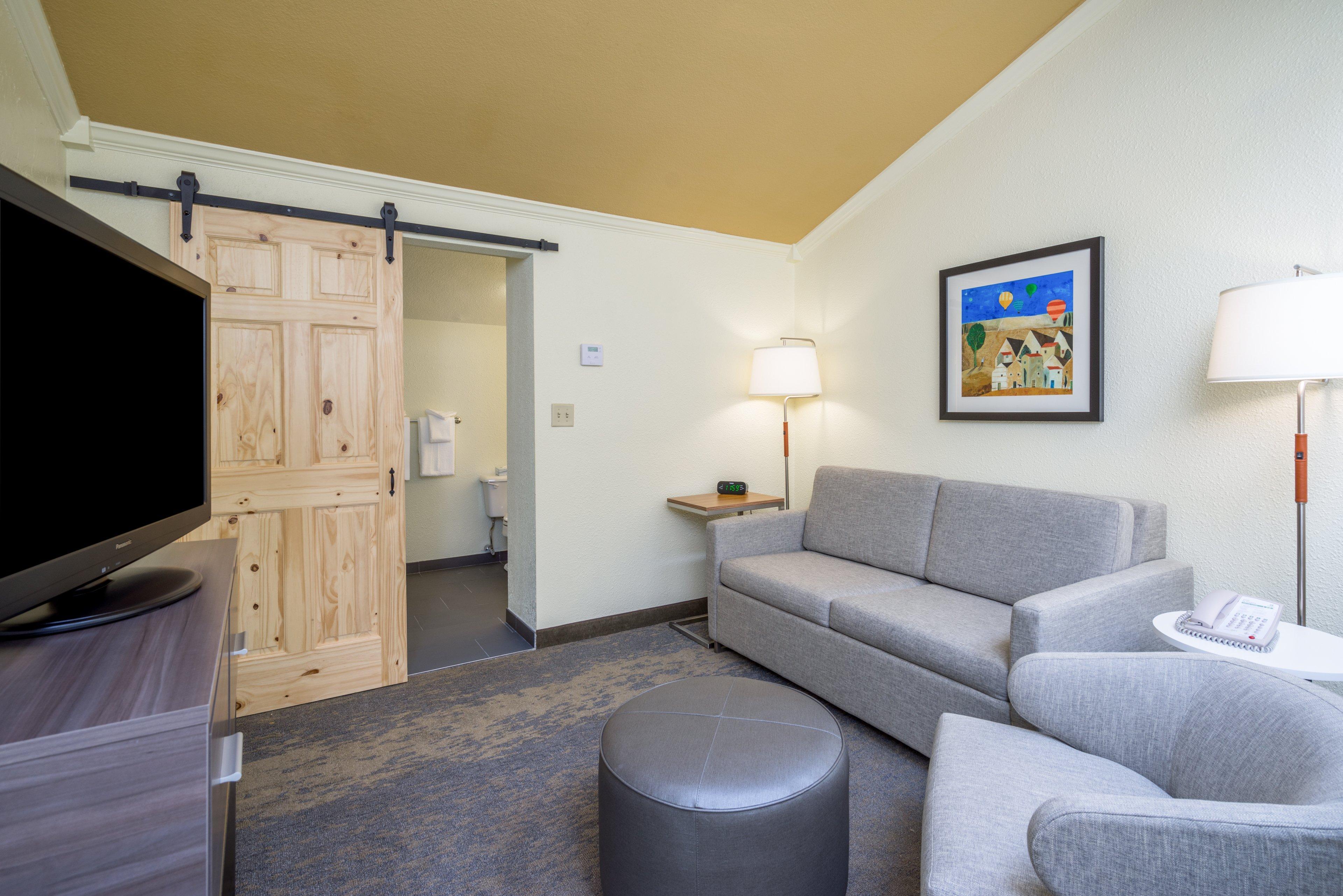 Holiday Inn Cape Cod - Hyannis, An Ihg Hotel מראה חיצוני תמונה